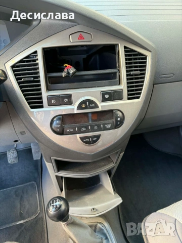 ПРОДАВАМ KIA CARENS , снимка 5 - Автомобили и джипове - 53656809