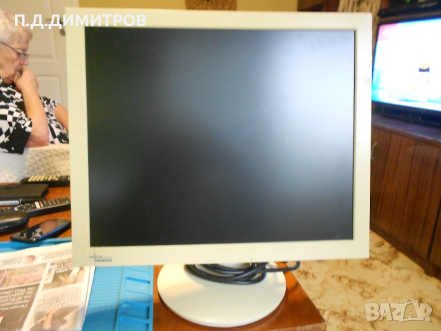 монитор лсд 19”  FUJITSU SIEMENS   model  900 P, снимка 3 - Монитори - 52153292