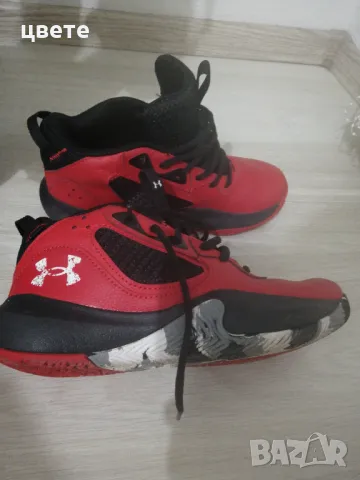 Маратонки under armour