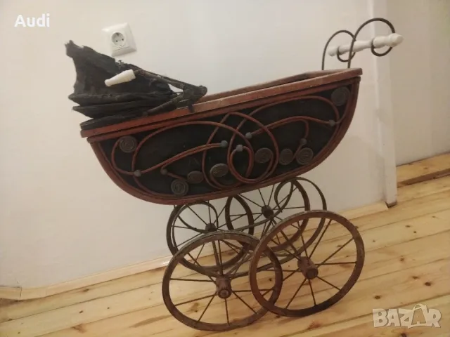 Винтидж ретро количка за кукли Викториански стил Ръчно изработена от естествени материали. , снимка 13 - Антикварни и старинни предмети - 49667702