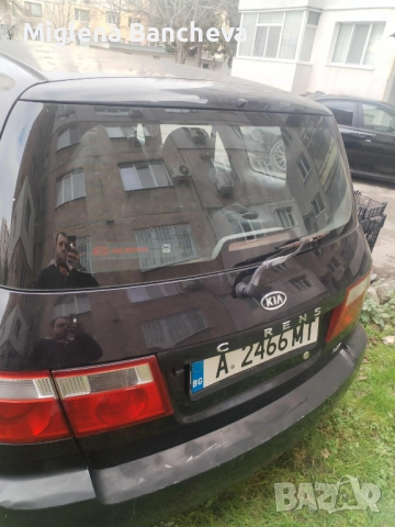Киа Каренс, снимка 3 - Автомобили и джипове - 52775958