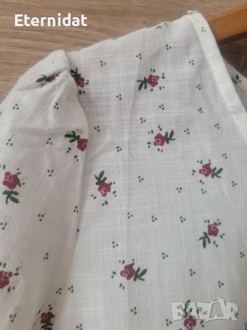 Нова бяла блуза на цветя памучна материя , снимка 4 - Тениски - 45471703