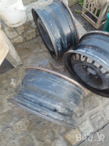 Железни джанти за Mercedes Железни джанти за Mercedes , снимка 2 - Гуми и джанти - 53695966