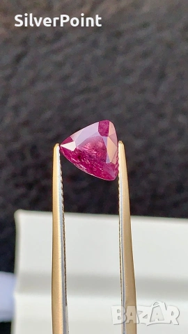 Сапфир голям от Кашмир не нагряван 