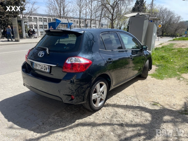 Toyota Auris 2000 DISEL, снимка 4 - Автомобили и джипове - 54228980