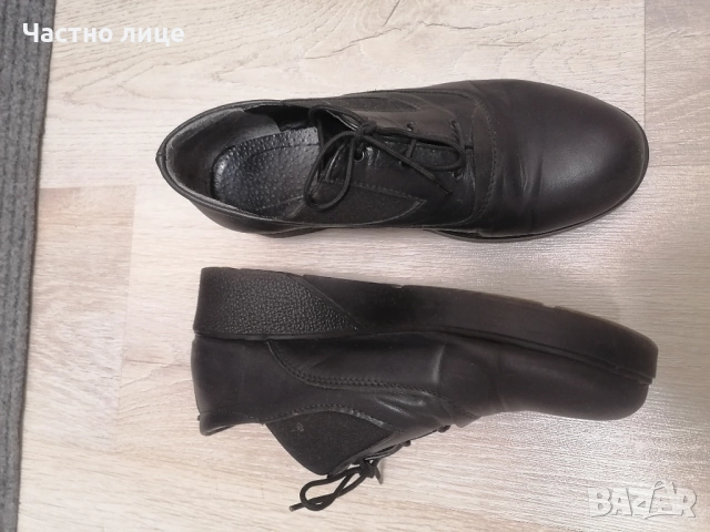 37н.Естествена кожа дамски обувки, стелка 24см.