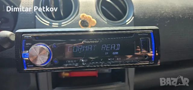 Продавам Pioneer deh-x5600bt