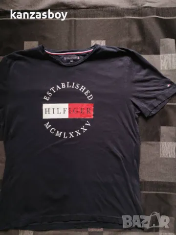 Tommy Hilfiger - страхотна мъжка тениска 2ХЛ КАТО НОВА, снимка 6 - Тениски - 49653113