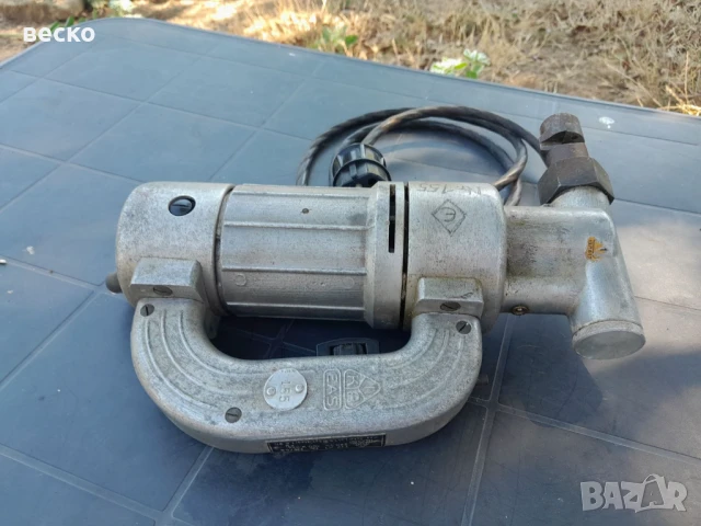 Немска електрическа ножица дуплекс ниблер, снимка 3 - Други инструменти - 51354468