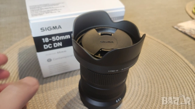 Обектив Sigma 18-50mm f2 8 DC DN Contemporary RF-Mount, снимка 5 - Обективи и филтри - 53826698