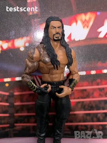 Екшън фигура WWE Roman Reigns Роман Рейнс Elite Series играчка Black + Gold Lining, снимка 3 - Колекции - 49171767