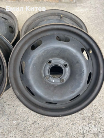Метални джанти 16 цола Пежо ., снимка 2 - Гуми и джанти - 53934622