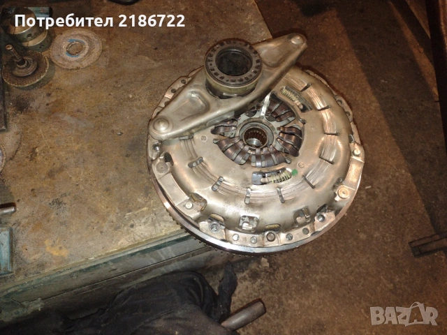 , съединител за БМВ е 87 118 д   120д комплект с маховик, снимка 5 - Части - 53905235