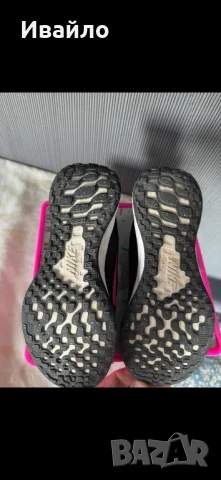 Маратонки Найк / Nike, снимка 5 - Детски маратонки - 51242694