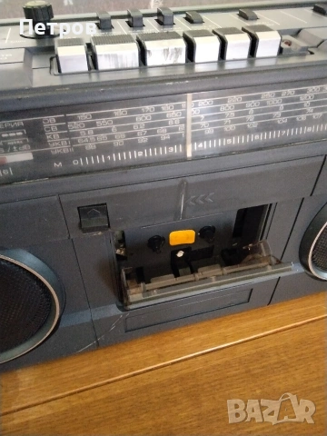 Продавам стар български радиокасетофон Resprom RMS 323 (Респром РМС 323), снимка 6 - Радиокасетофони, транзистори - 54101344