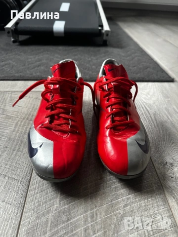 Професионални бутонки nike mercurial 