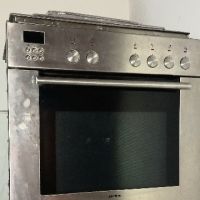Готварска печка SIEMENS неръждавейка за вграждане, снимка 1 - Печки, фурни - 45479767