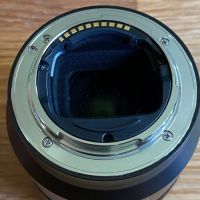 Като нов Макро Обектив SONY FE 50mm F2.8 macro lens 1:1 SEL50M28 - оригинална опаковка, снимка 5 - Обективи и филтри - 46126637