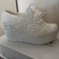 Обувки на платформа бели / Сватбени НОВИ, снимка 3 - Дамски елегантни обувки - 45513326