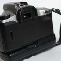 CANON EOS 3000N Kit (SLR) + Battery Grip, снимка 10 - Фотоапарати - 45399611