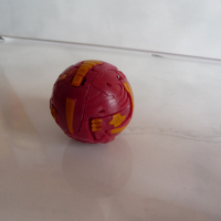 Бакуган топче Bakugan аниме фигурка боец червен играчка деца, снимка 2 - Фигурки - 45012943