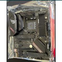 Дънна платка ASUS ROG Strix B550-F GAMING WIFI II, снимка 2 - Дънни платки - 46130922