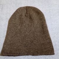 Зимна шапка , снимка 1 - Шапки - 45573264