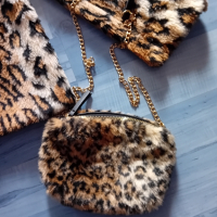Тигрово, дамско палто и чанта, снимка 2 - Якета - 45045945