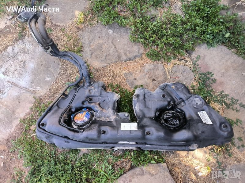 Резервоар за Мерцедес Ц класа Mercedes Benz C class W203  A2034703001, снимка 1