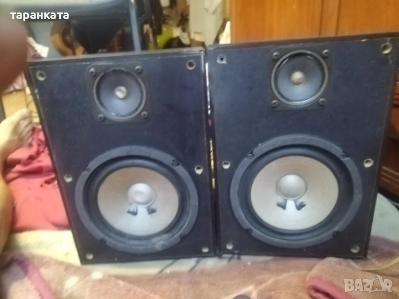 тонколони Hitachi със 6.5 инчови говорители , снимка 1