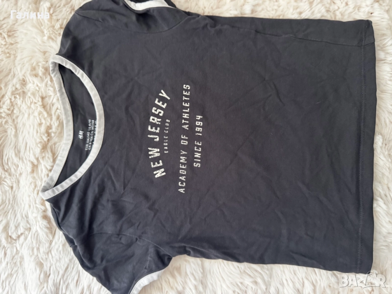 H&M тениска „New Jersey – Academy of Athletes“ – размер 134/140 (8–10 г.), снимка 1