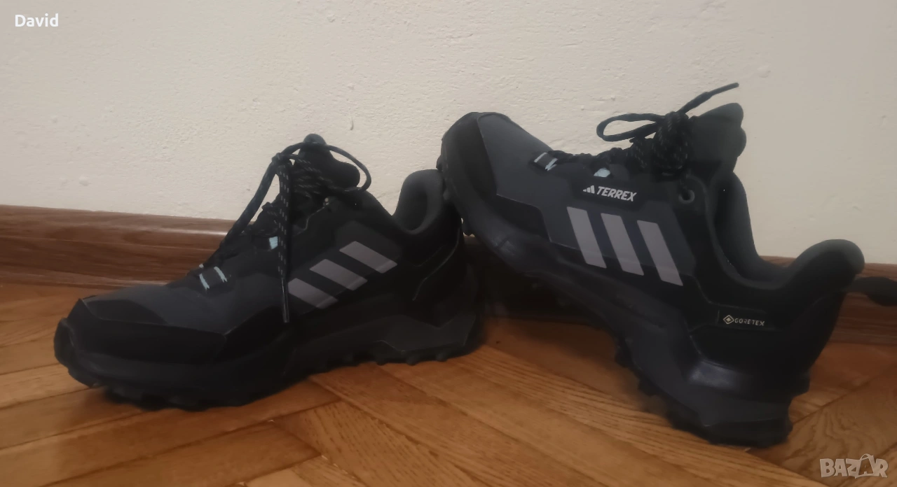 Оригинални Дамски туристически обувки Adidas Terrex AX4 GTX, снимка 1