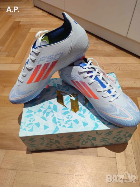 Бутонки, футболн обувки Adidas F50, Messi Лионел Меси, 44 номер НОВИ !, снимка 1