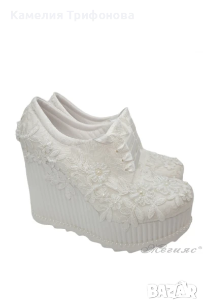 Булчински обувки на платформа бели , снимка 1