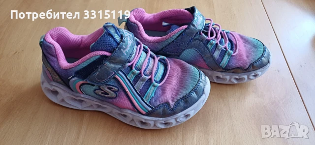 Маратонки Скетчерс н.32, снимка 2 - Детски маратонки - 50931088