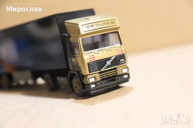 ALBEDO 1/87 H0 VOLVO ВЛЕКАЧ КАМИОН ТИР КОЛИЧКА МОДЕЛ, снимка 7 - Колекции - 50488690