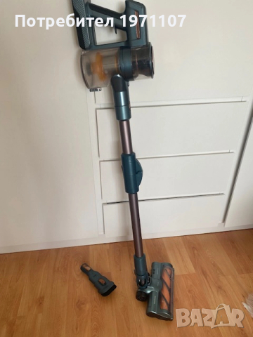 Безжична прахосмукачка TAURUS HVCA7258B с аксесоари