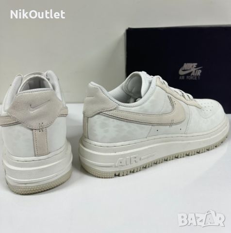 Nike Air Force 1 Luxe Summit White, снимка 4 - Кецове - 45539308