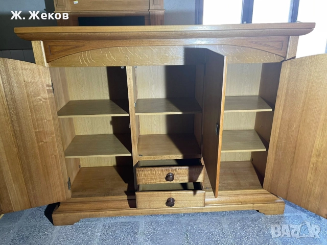 Масивен шкаф, снимка 3 - Секции и витрини - 52820515