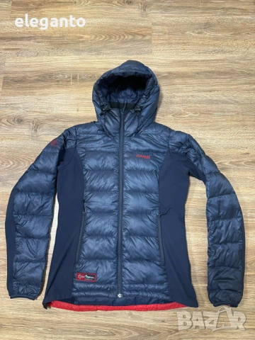 Висок клас дамско хибридно яке  Bergans of Norway MYRE Pertex 700cuin Down hubrid Jacket , M размер, снимка 2 - Якета - 54220110