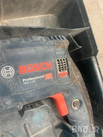 Къртач bosch gbh 2-28, снимка 2 - Бормашини - 47028255