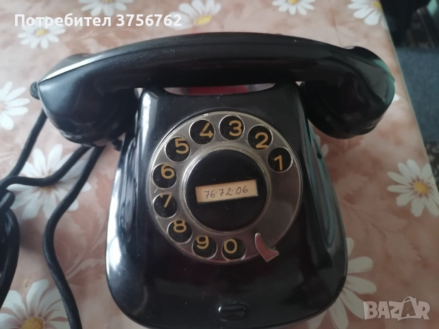 Продавам бакелитов телефонен апарат в отлично състояние, снимка 4 - Други - 52213562