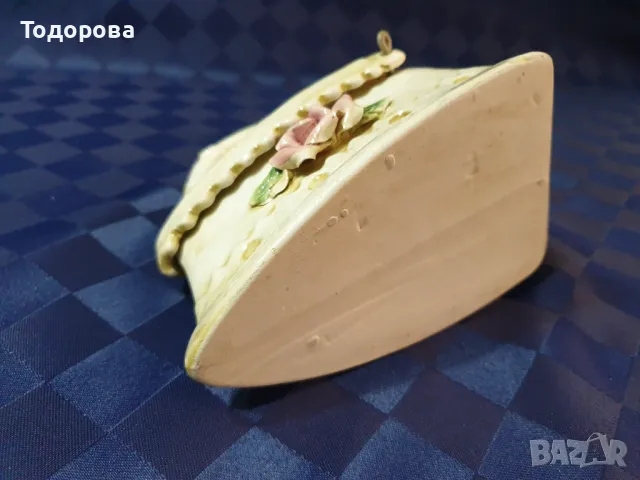 Порцеланова интериорна ютия, снимка 7 - Антикварни и старинни предмети - 49689031