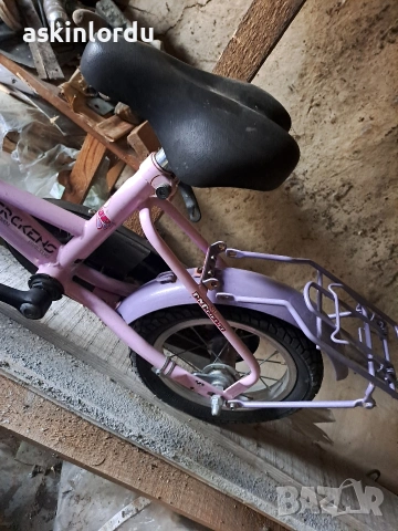 Детски велосипед 16ка без помощни колела, снимка 7 - Велосипеди - 54089135