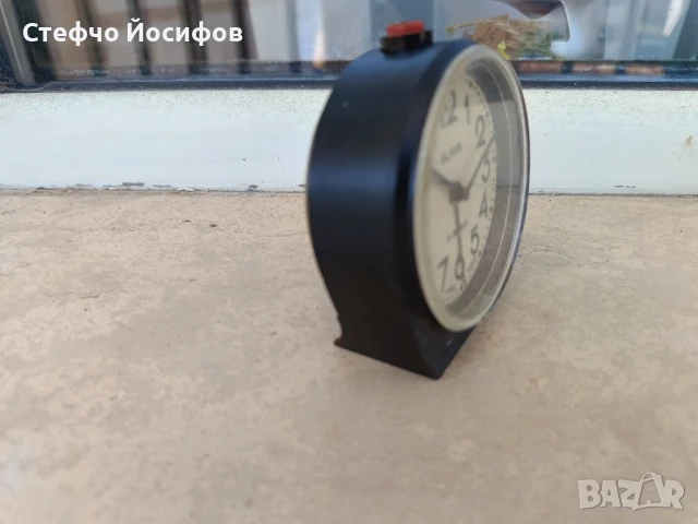 Будилник Слава , снимка 2 - Антикварни и старинни предмети - 51308613