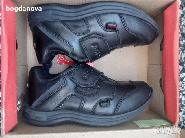 Кожени обувки за момче на KicKers