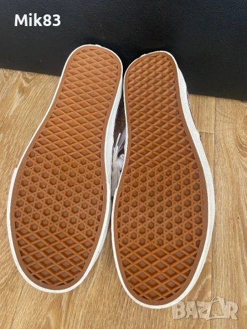 Vans 45 номер, снимка 5 - Маратонки - 51004440