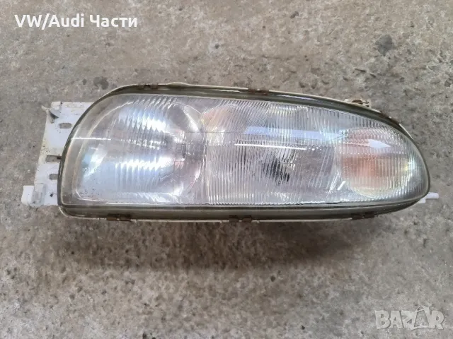 Ляв фар за Форд Фиеста Ford Fiesta 0301049201 BOSCH, снимка 1 - Части - 48561525