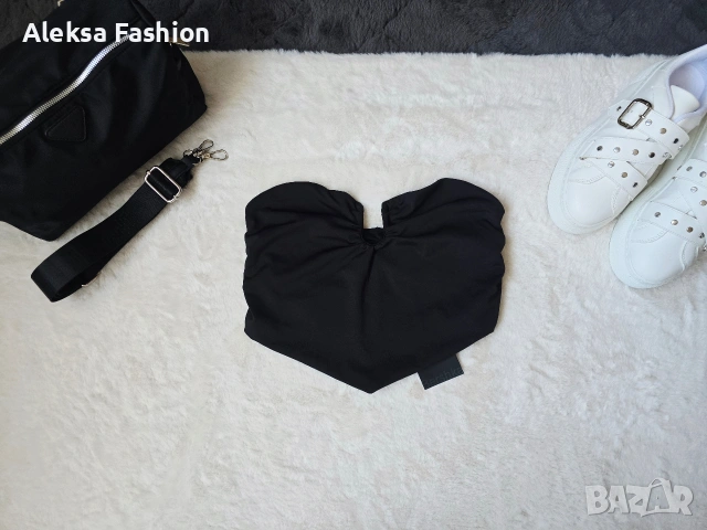 Bershka дамски къс топ, снимка 5 - Корсети, бюстиета, топове - 43330413