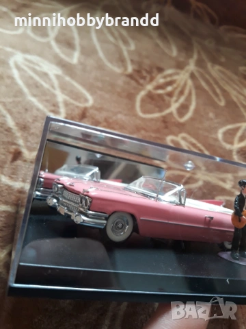 Cadillac 1.43 Rock Star 1959 Elvis Presley Vitesse Limited Edition, снимка 3 - Колекции - 53044005